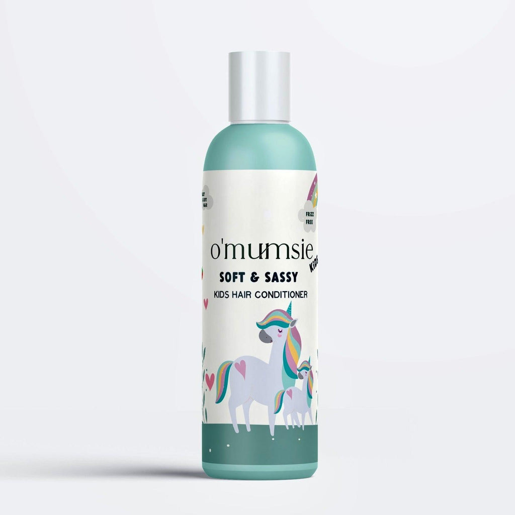 Gentle kids’ conditioner for sensitive scalps – soothing and hydrating formula