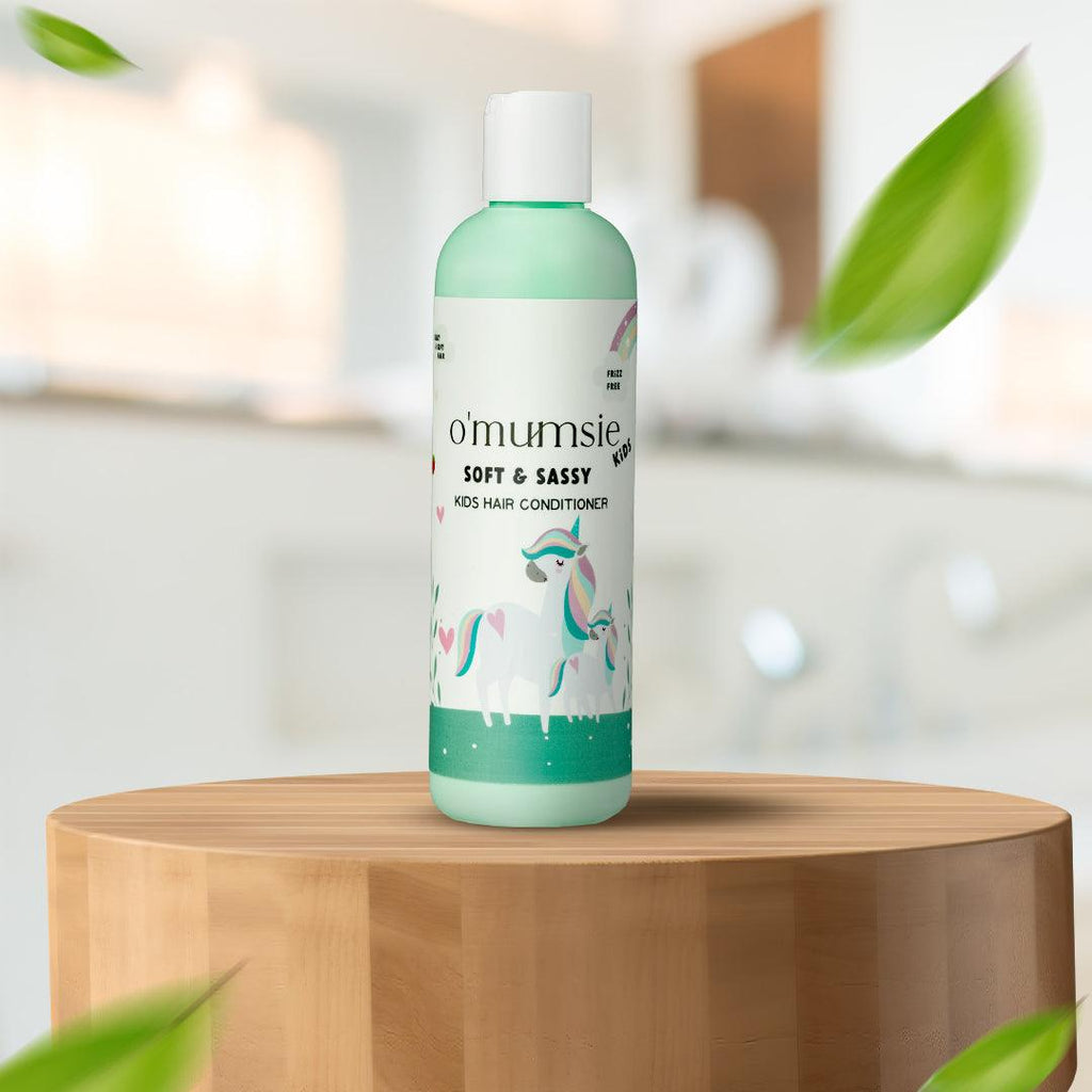 Lightweight kids’ hair conditioner – perfect for fine hair without weighing it down